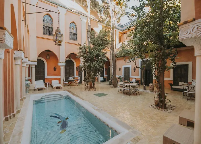 Riad Le Perroquet Bleu Suites&Spa